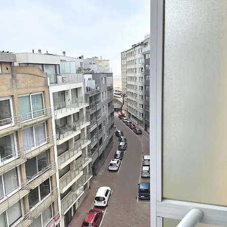 Appartement Stylish With A Swimming Pool By The Sea T129 *